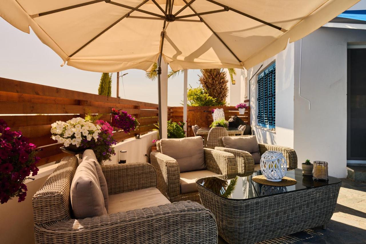 Villanelle Bed&Breakfast Tala Esterno foto